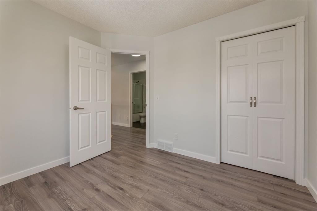 82 Hidden Ridge View Nw, Calgary, AB