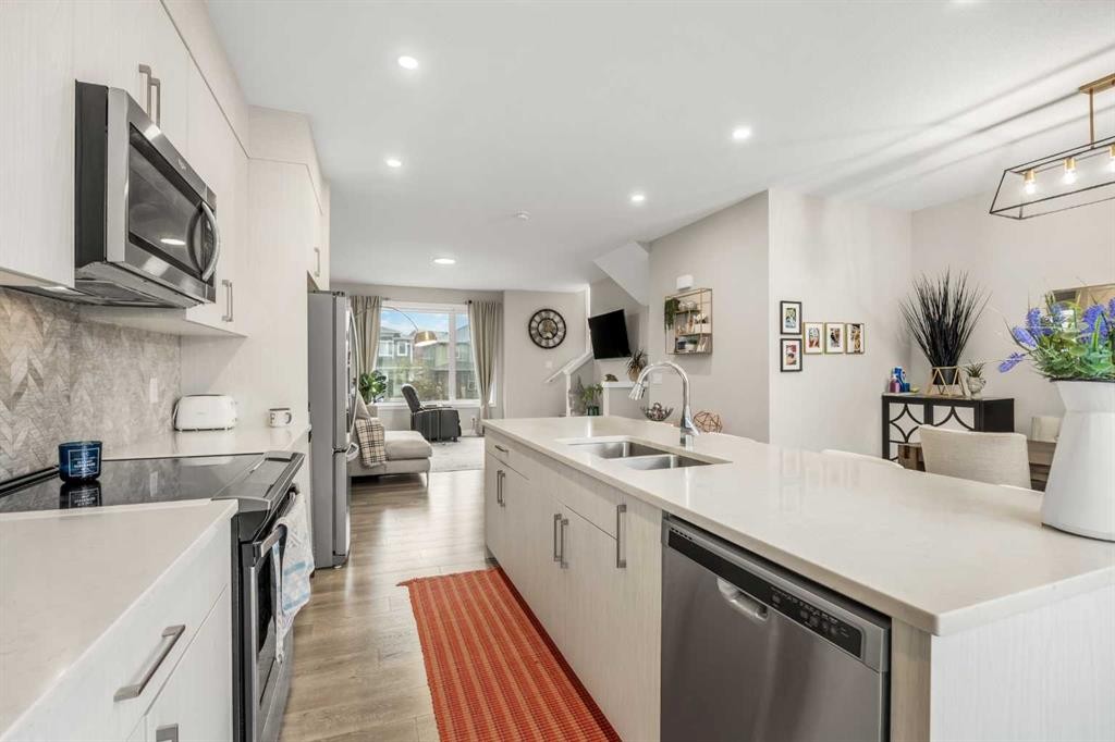 605 Evanston Link Nw, Calgary, AB