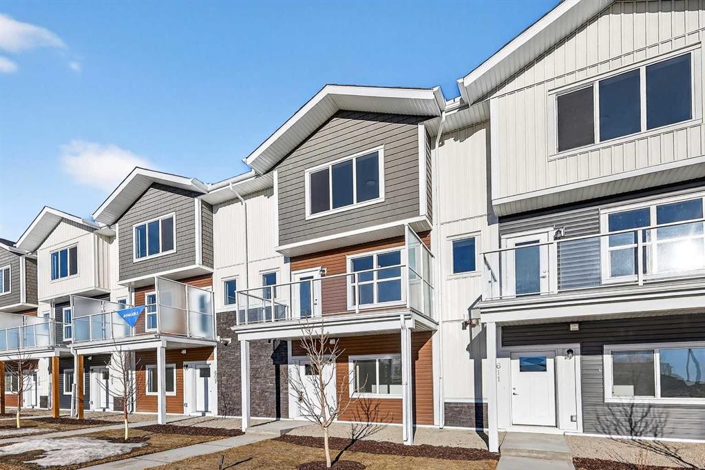 609-132 Red Embers Link Ne, Calgary, AB - Outdoor With Balcony With Facade