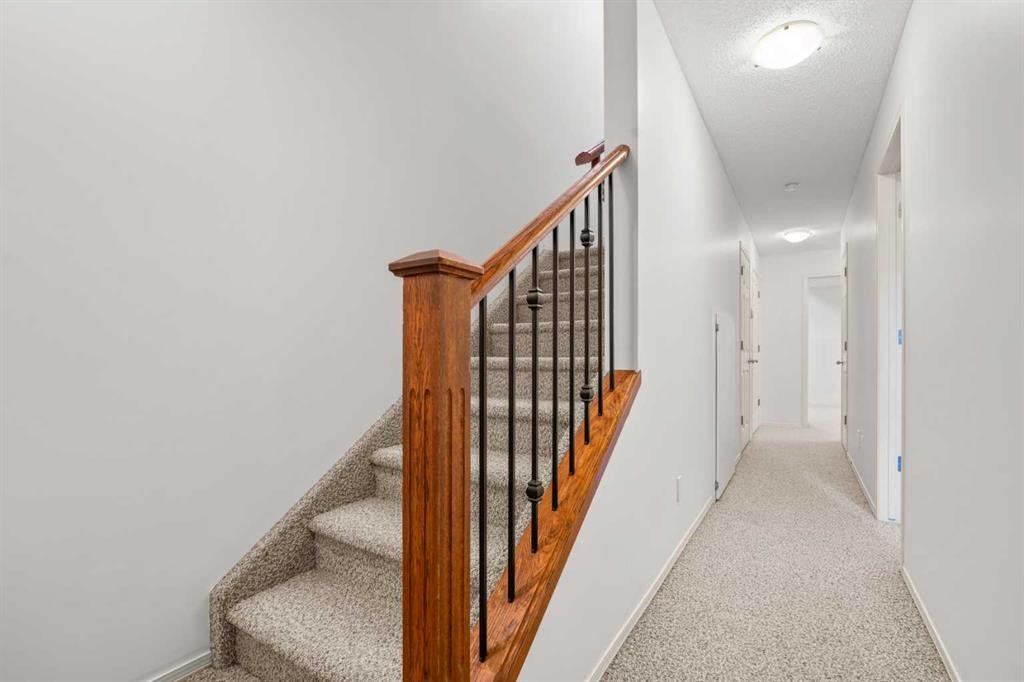 21-29 Springborough Boulevard Sw, Calgary, AB