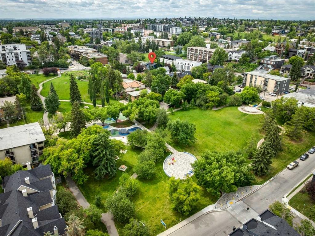 2317 16 Street Sw, Calgary, AB - Outdoor With View