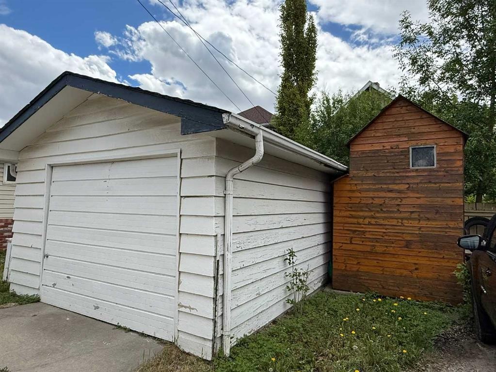 332 12 Avenue Nw, Calgary, AB