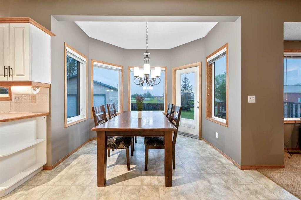 46 4 Street Ne, Langdon, AB - Indoor Photo Showing Dining Room