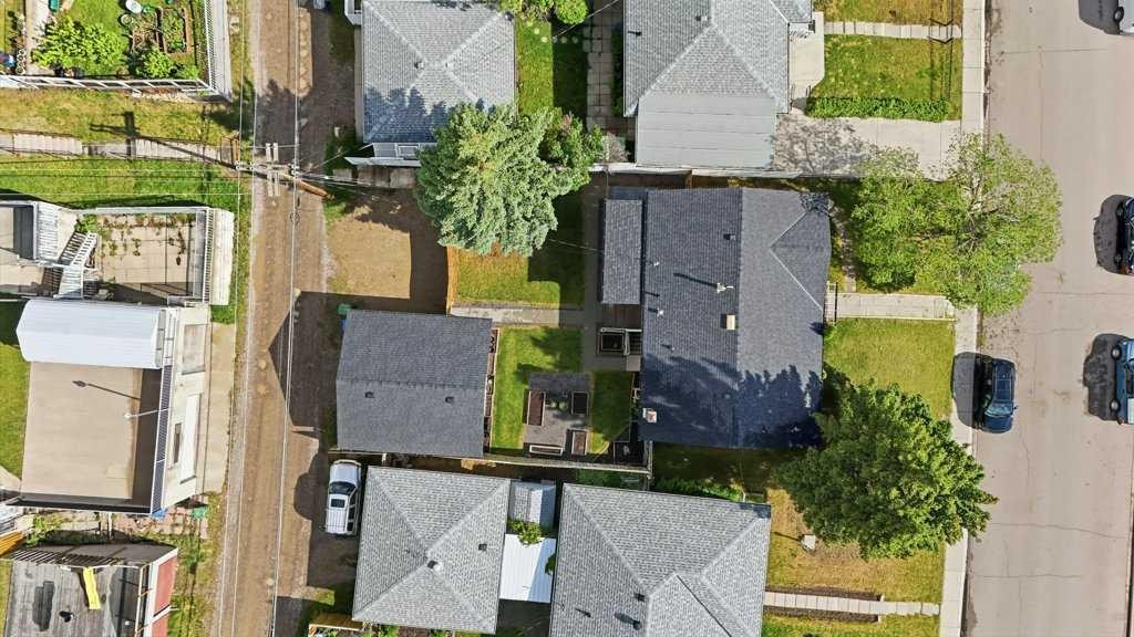 7115 Huntercrest Road Nw, Calgary, AB - Outdoor