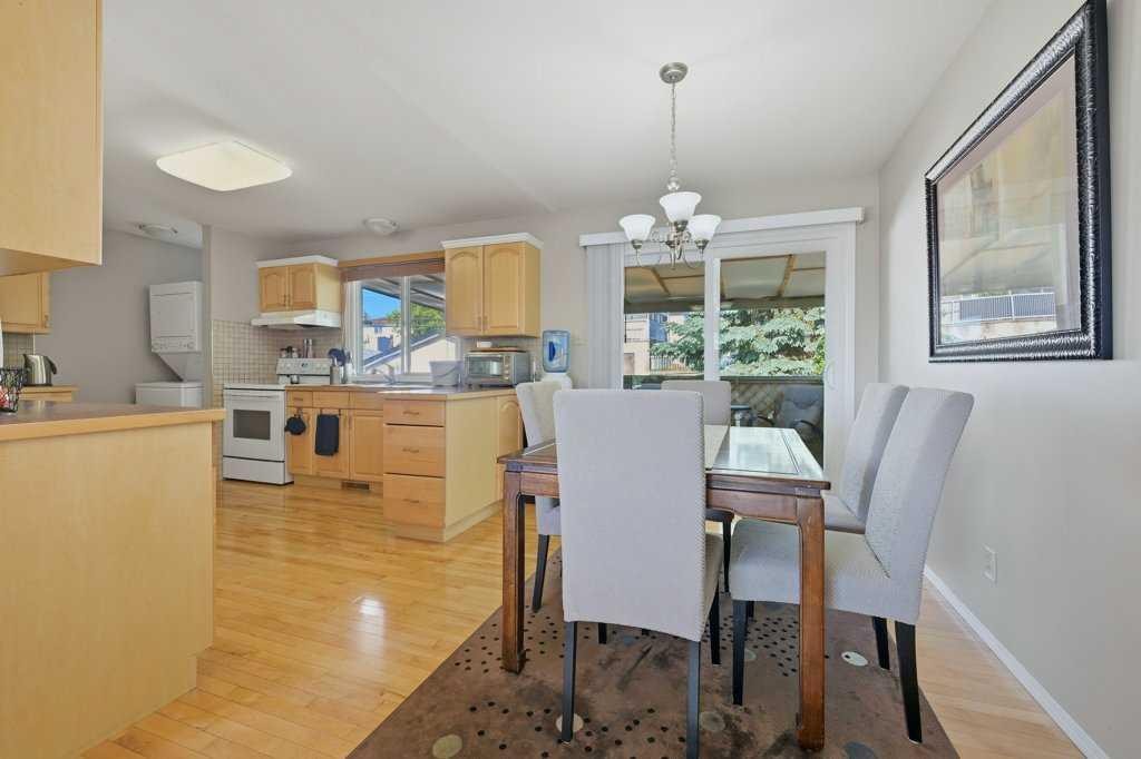7115 Huntercrest Road Nw, Calgary, AB - Indoor