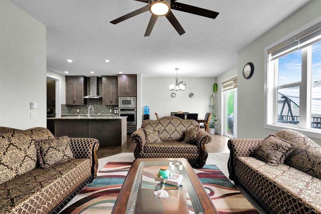 55 Walden Place Se, Calgary, AB