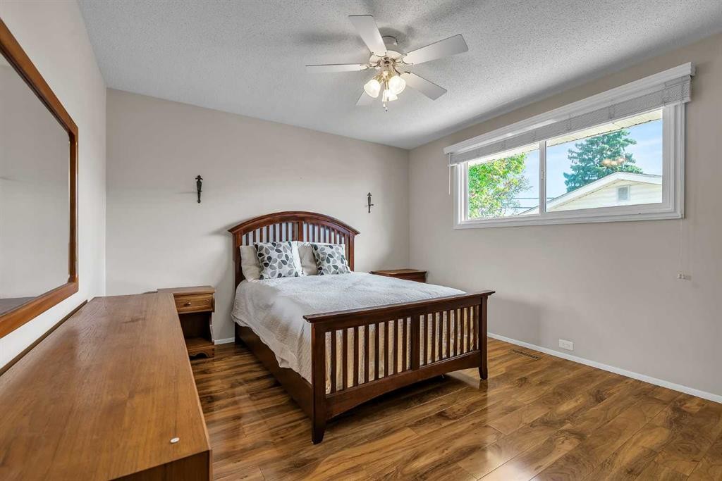 99 Huntford Road Ne, Calgary, AB