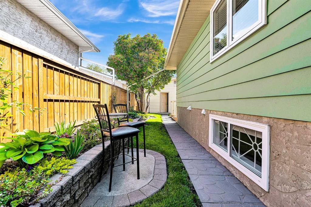 99 Huntford Road Ne, Calgary, AB