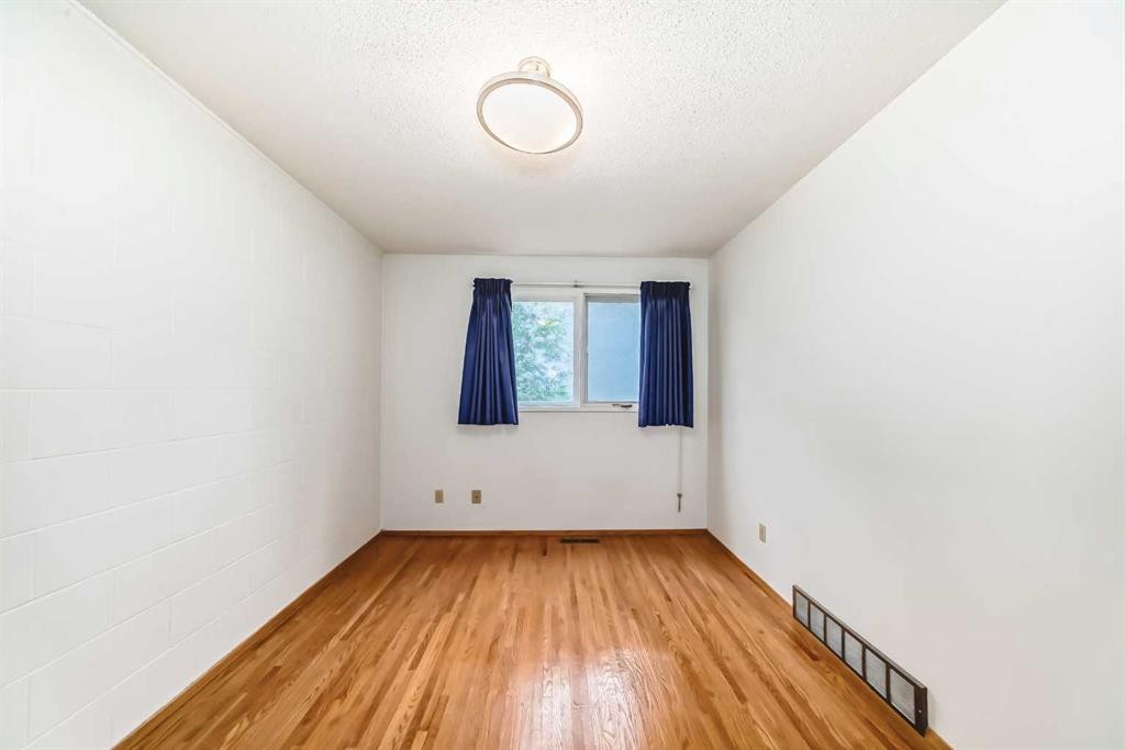 1106 Ninga Road Nw, Calgary, AB
