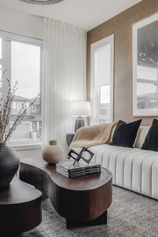 59 Lucas Way Nw, Calgary, AB