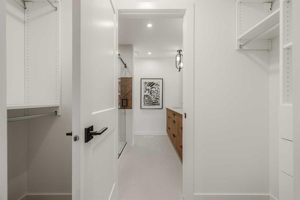 59 Lucas Way Nw, Calgary, AB
