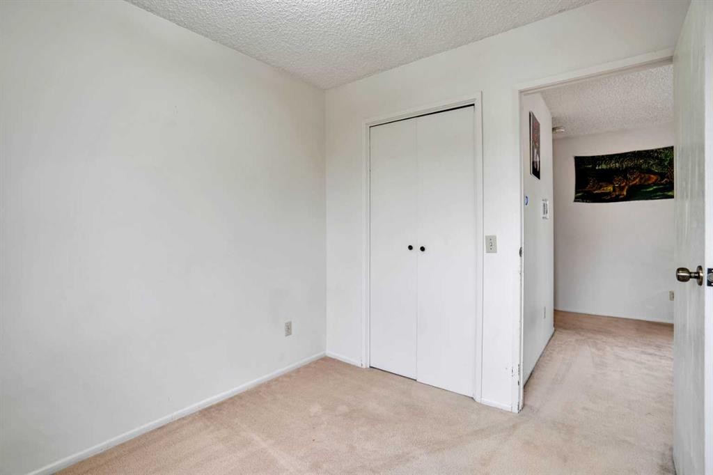 1104 53C Street Se, Calgary, AB