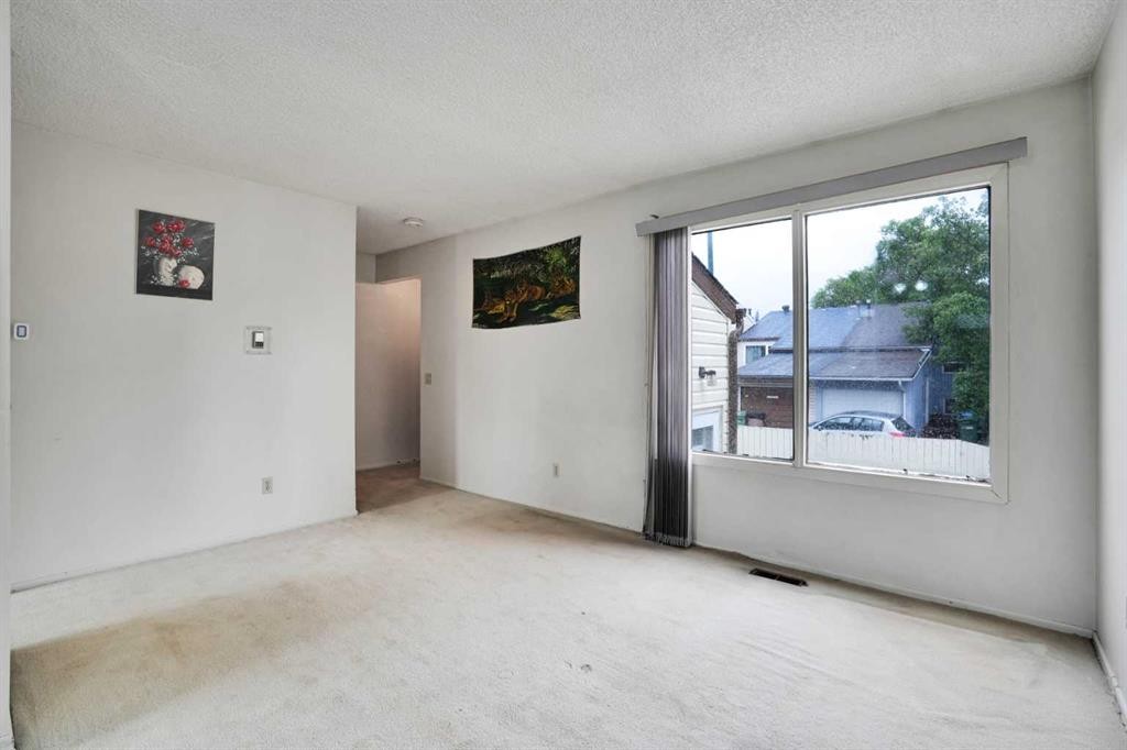 1104 53C Street Se, Calgary, AB