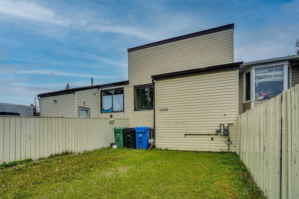 1104 53C Street Se, Calgary, AB