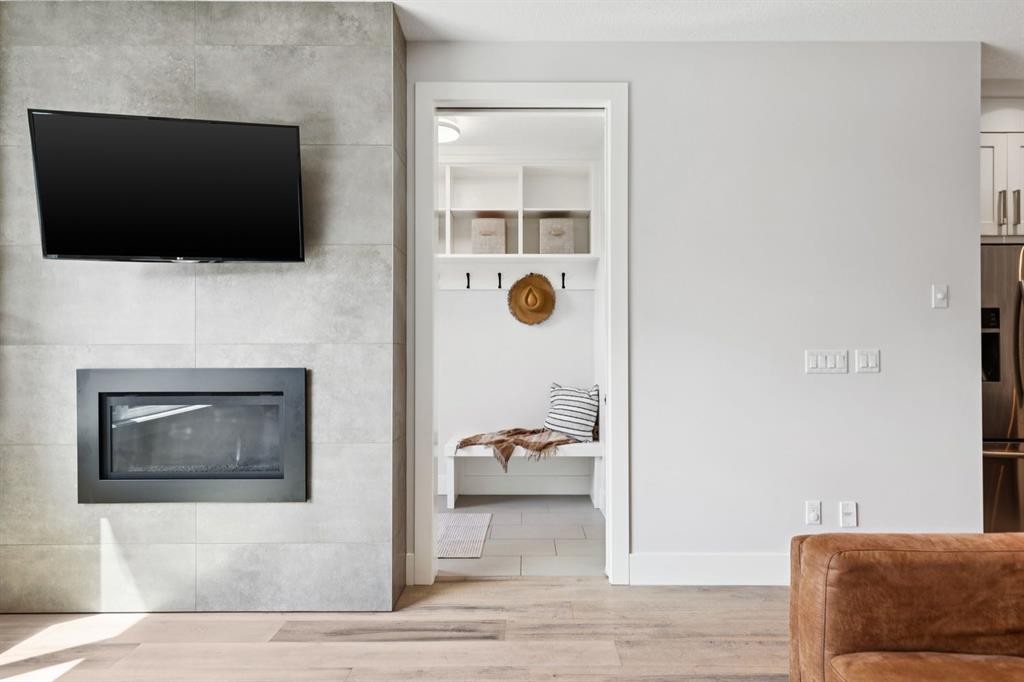 4803 19 Avenue Nw, Calgary, AB