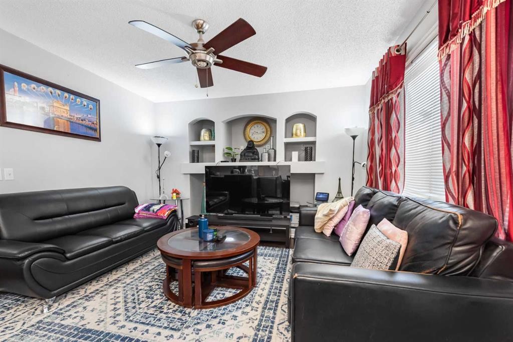 93 Saddleback Road Ne, Calgary, AB