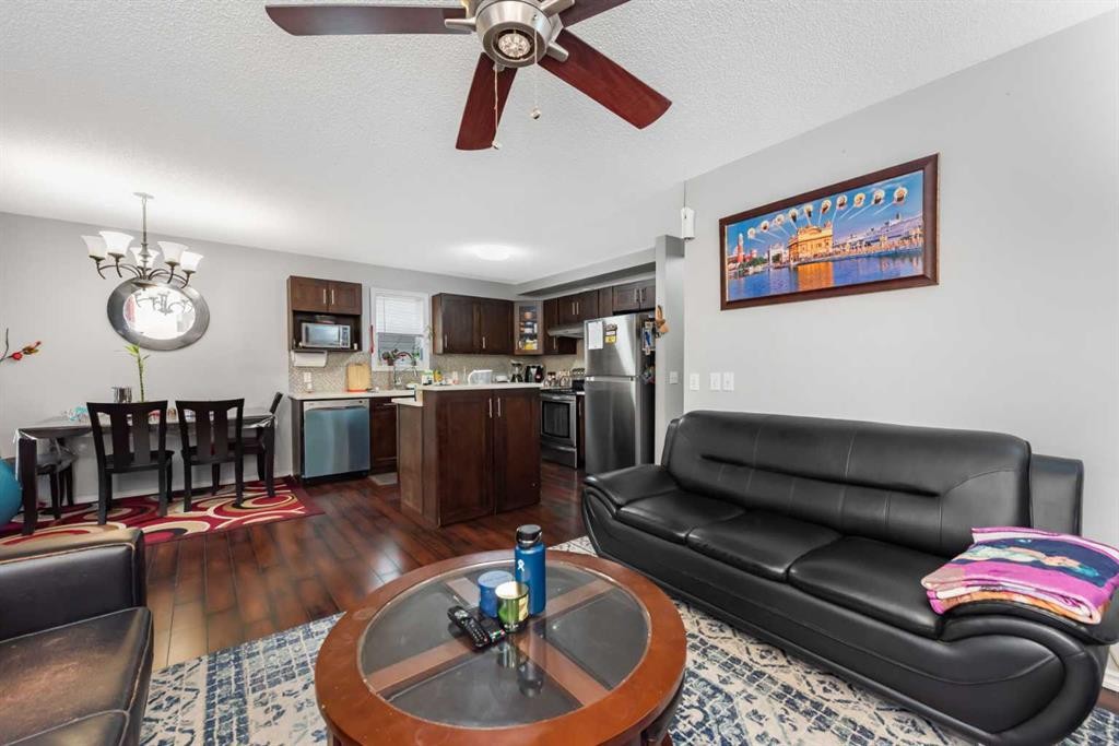 93 Saddleback Road Ne, Calgary, AB