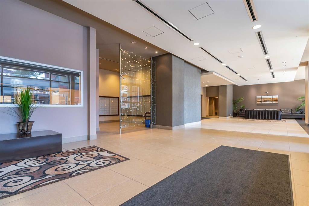 809-225 11 Avenue Se, Calgary, AB