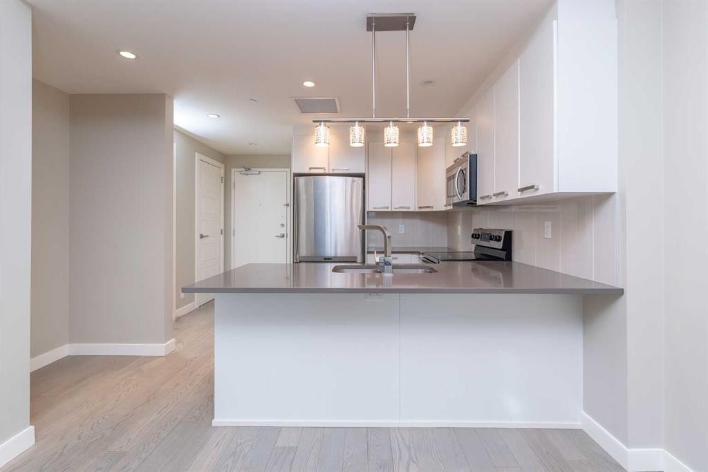809-225 11 Avenue Se, Calgary, AB