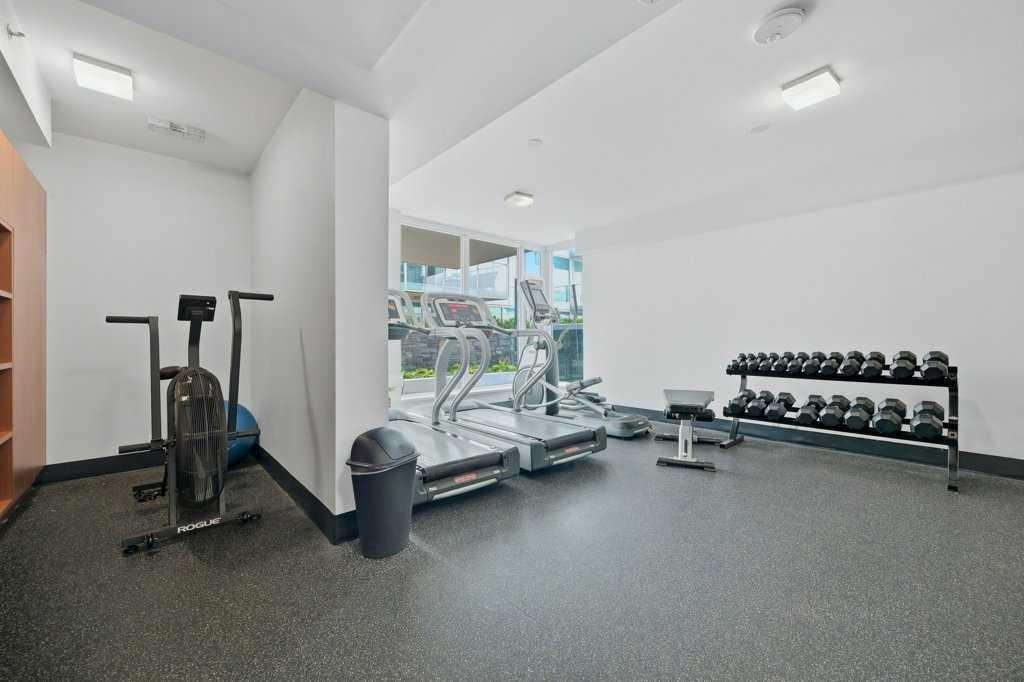 205-519 Riverfront Avenue Se, Calgary, AB - Indoor Photo Showing Gym Room