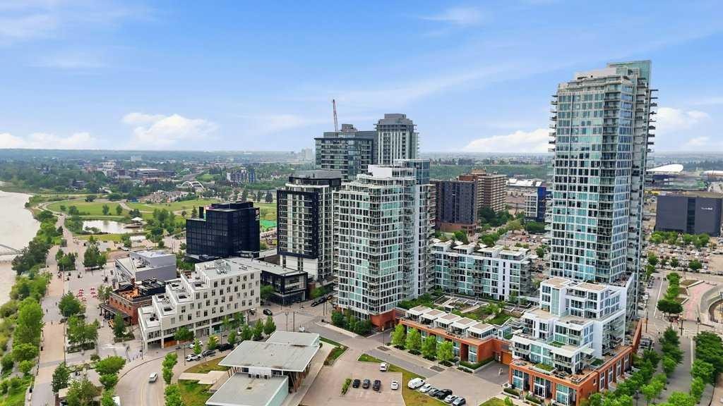 205-519 Riverfront Avenue Se, Calgary, AB - Outdoor With View