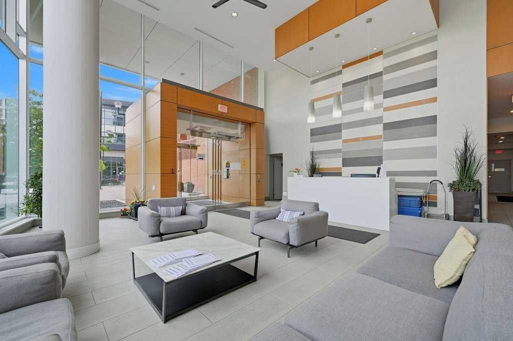 205-519 Riverfront Avenue Se, Calgary, AB - Indoor