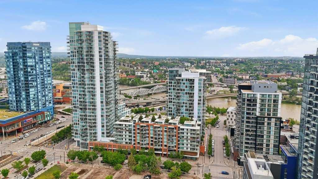 205-519 Riverfront Avenue Se, Calgary, AB - Outdoor