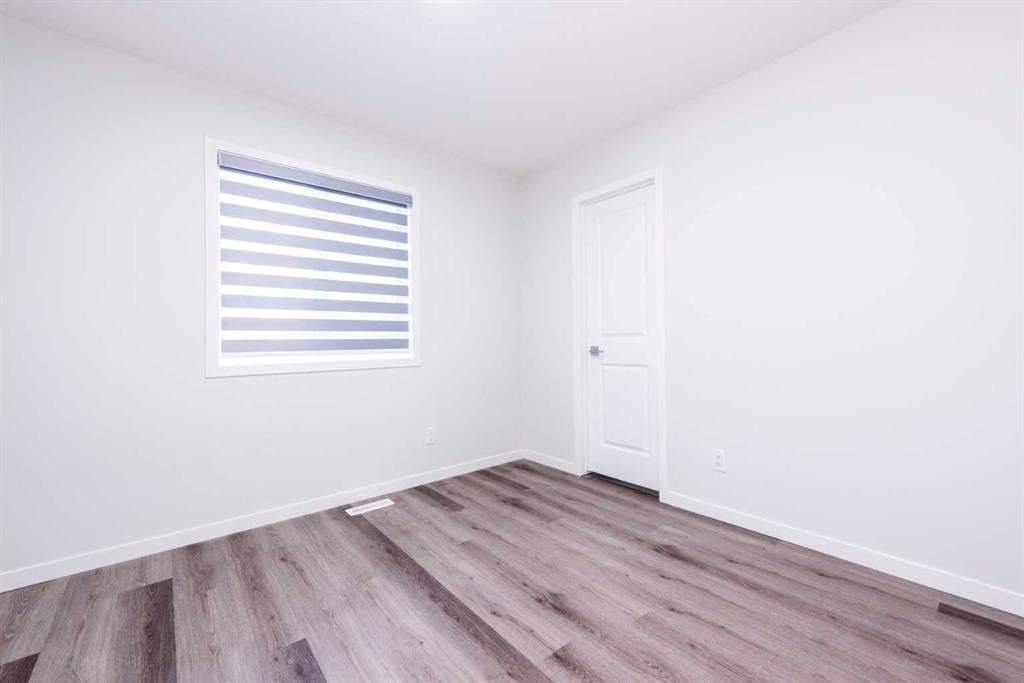 57 Corner Glen Row Ne, Calgary, AB