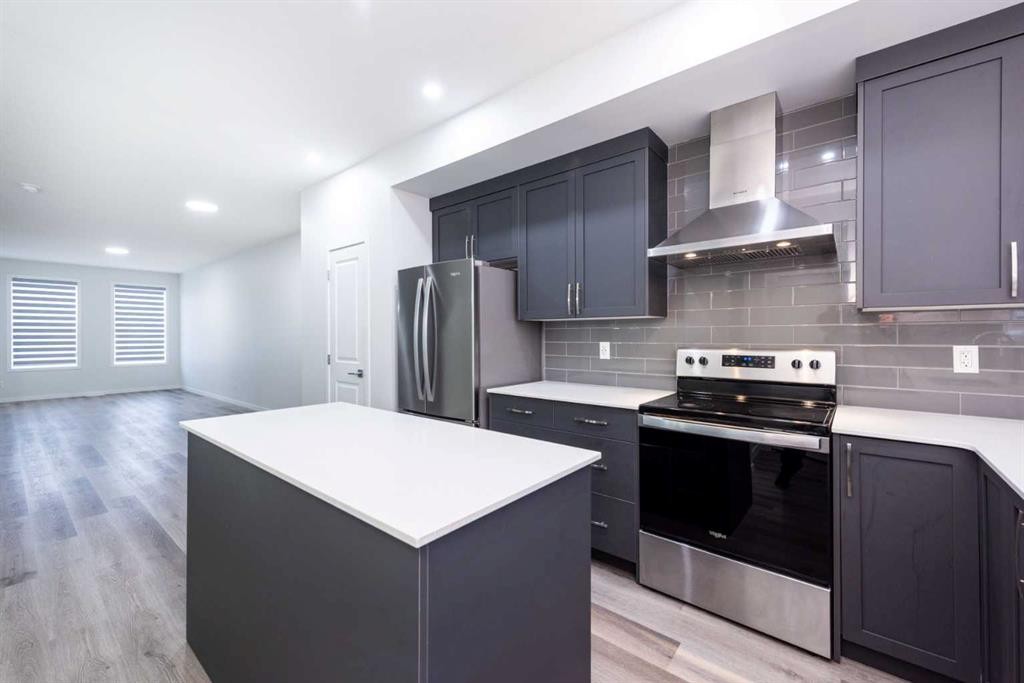 57 Corner Glen Row Ne, Calgary, AB