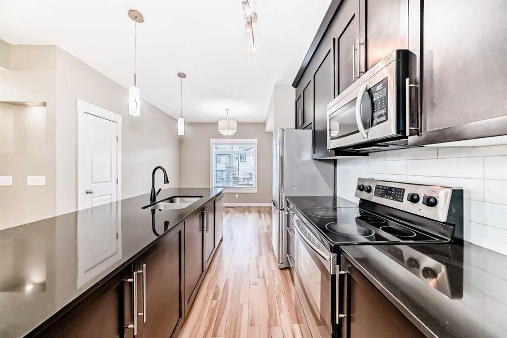 606 Skyview Point Place Ne, Calgary, AB