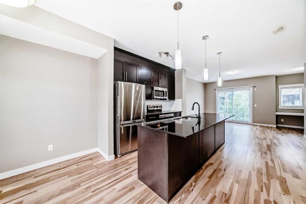 606 Skyview Point Place Ne, Calgary, AB