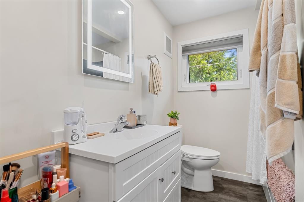 1207 40 Avenue Nw, Calgary, AB