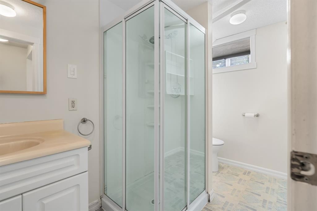 1207 40 Avenue Nw, Calgary, AB