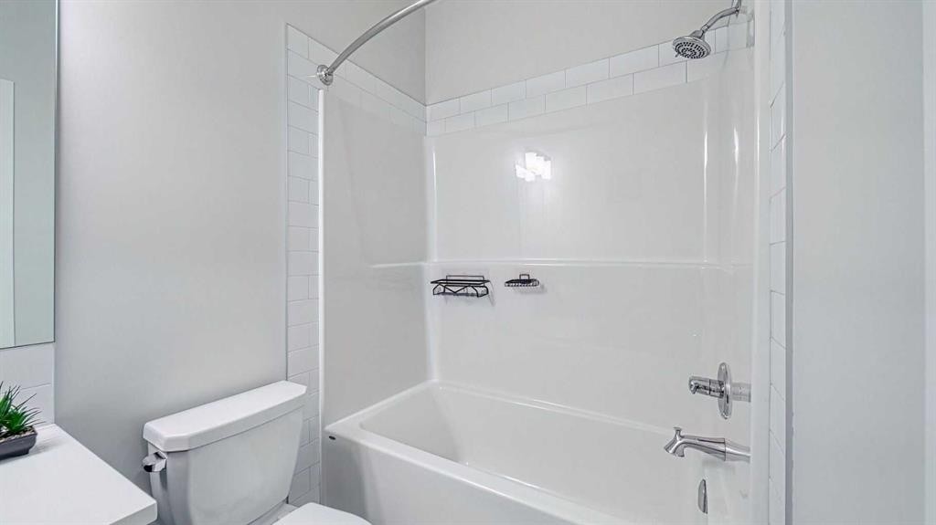 67 Setonstone Row Se, Calgary, AB - Indoor Photo Showing Bathroom