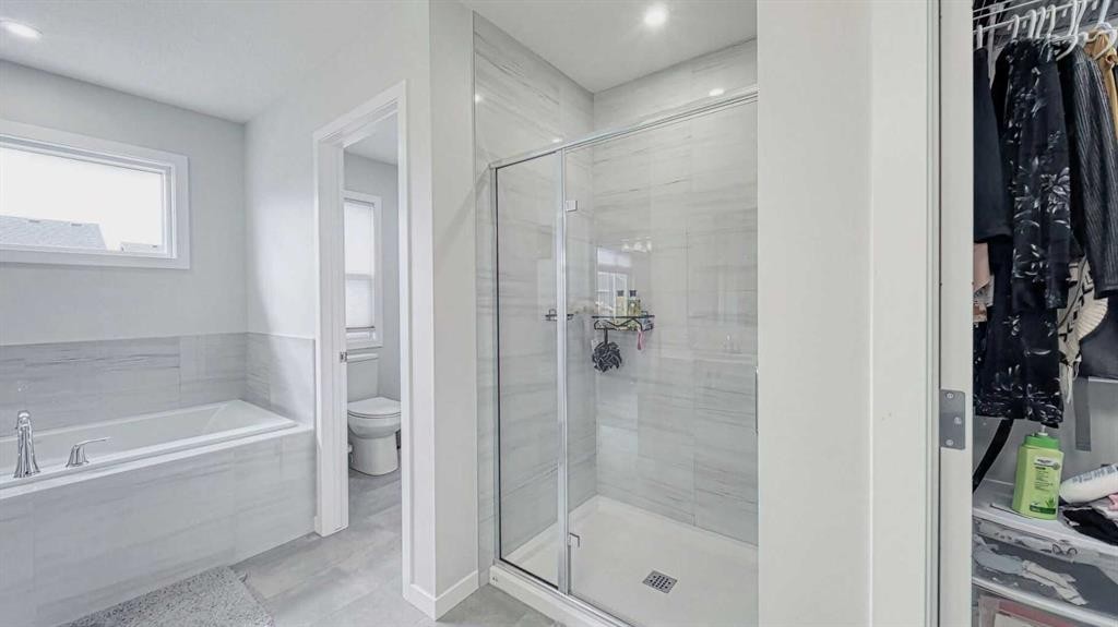 67 Setonstone Row Se, Calgary, AB - Indoor Photo Showing Bathroom
