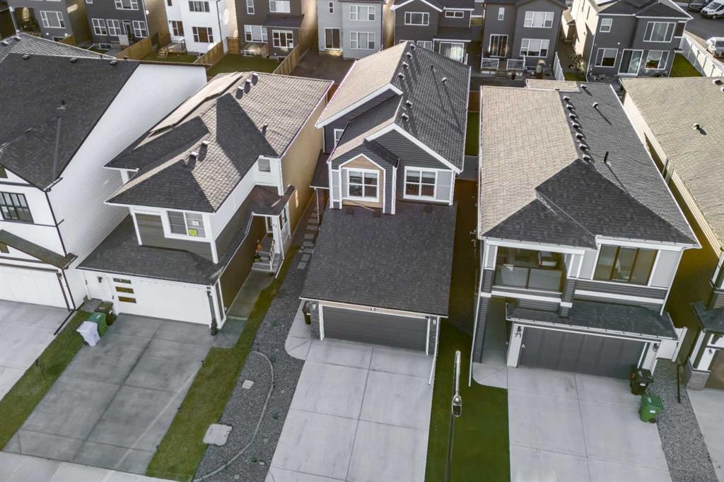67 Setonstone Row Se, Calgary, AB - Outdoor With Facade