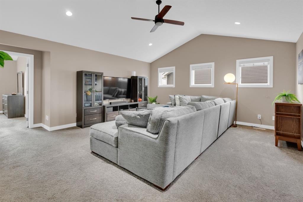 300 Aspenmere Way, Chestermere, AB