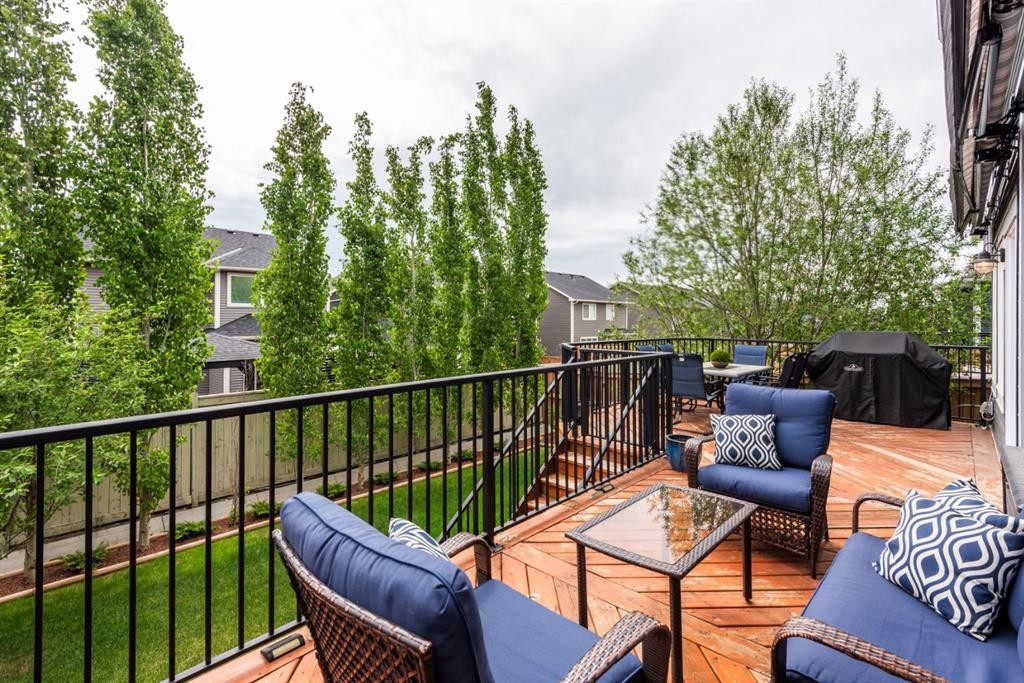 300 Aspenmere Way, Chestermere, AB