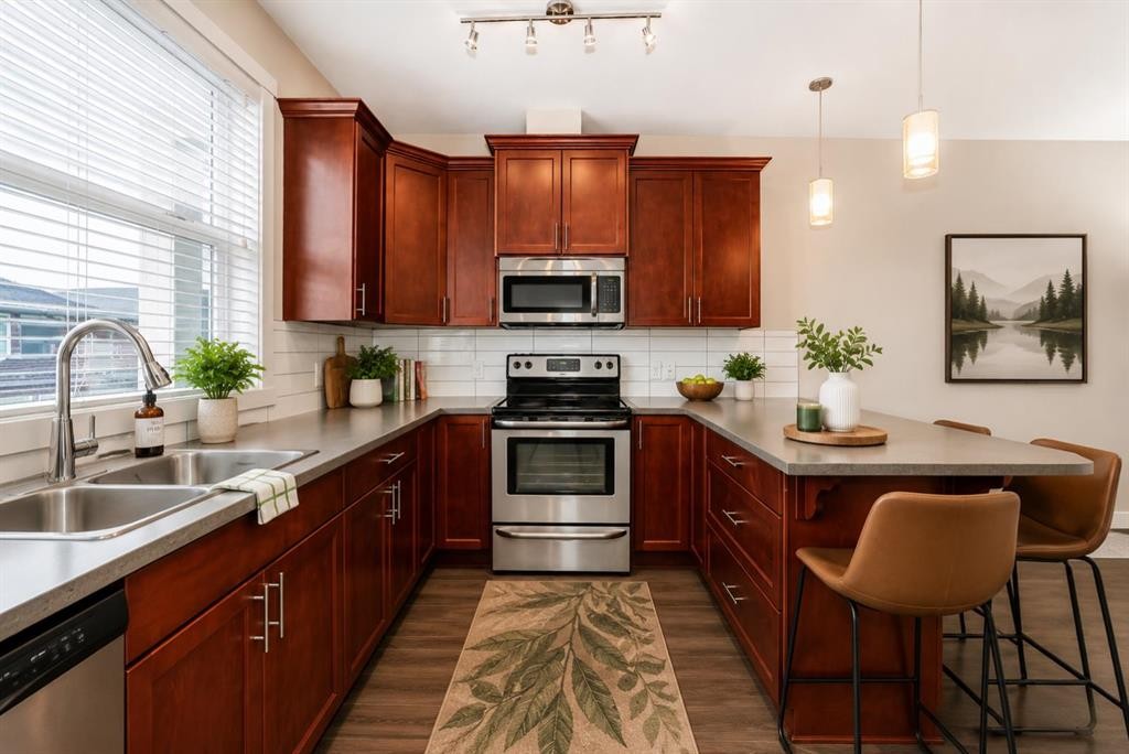 608 Redstone View Ne, Calgary, AB