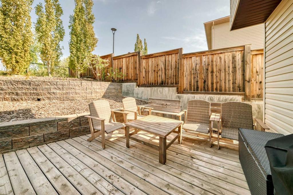 73 Royal Birch Way Nw, Calgary, AB