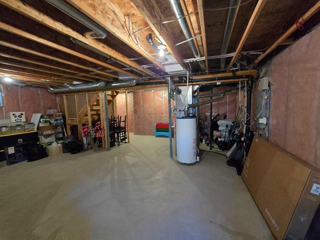 73 Royal Birch Way Nw, Calgary, AB
