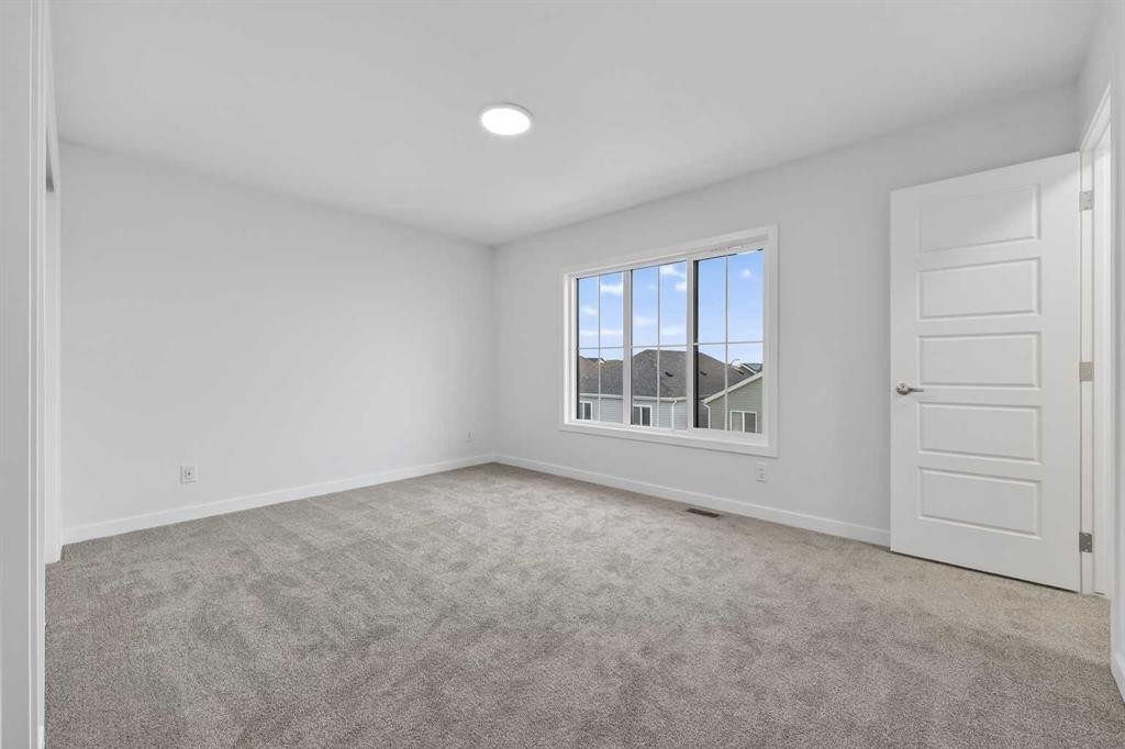 127-1750 Rangeview Drive Se, Calgary, AB