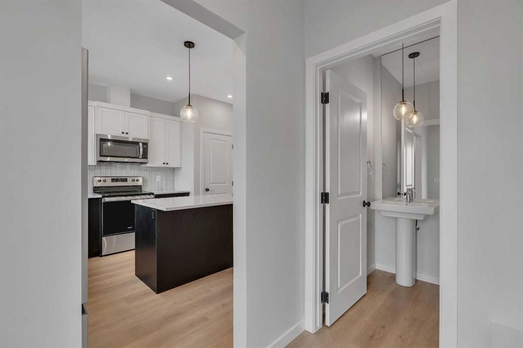 229 Heirloom Way Se, Calgary, AB - Indoor Photo Showing Kitchen