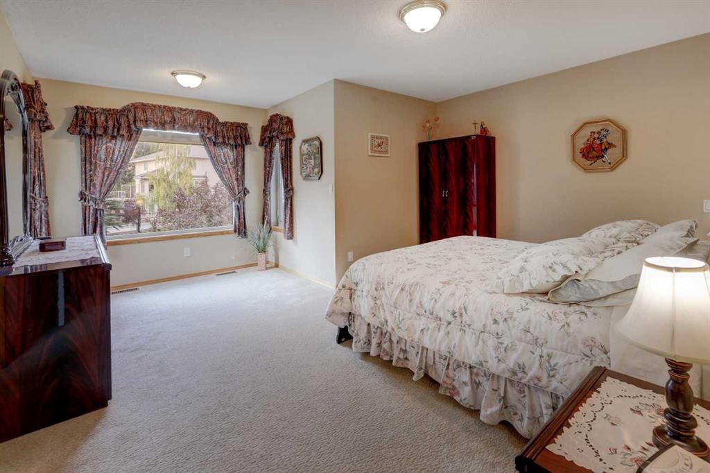 10262 Hamptons Boulevard Nw, Calgary, AB