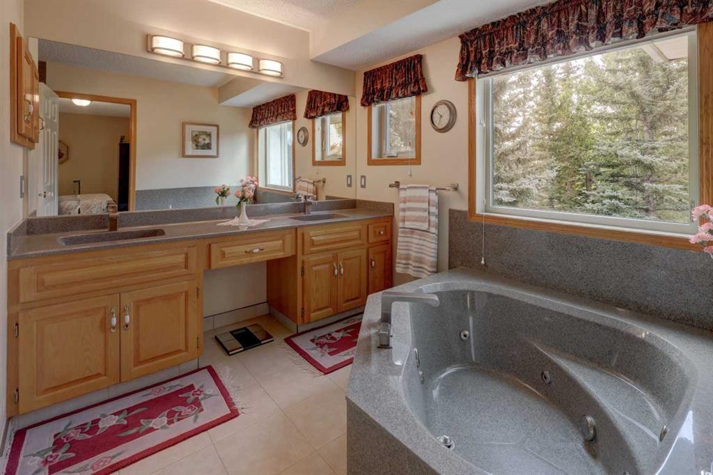 10262 Hamptons Boulevard Nw, Calgary, AB