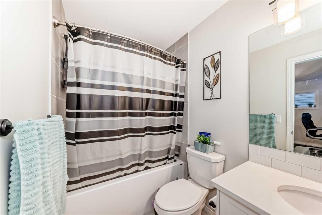 235 Cornerbrook Road Ne, Calgary, AB