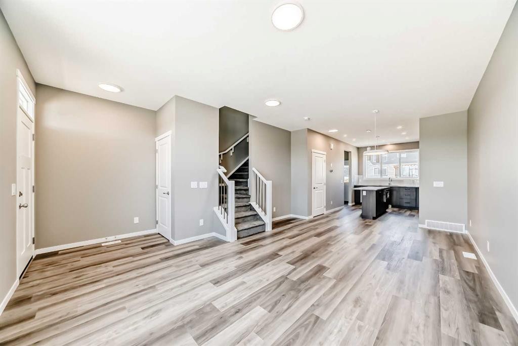 1342 Mahogany Boulevard Se, Calgary, AB - Indoor Photo Showing Other Room