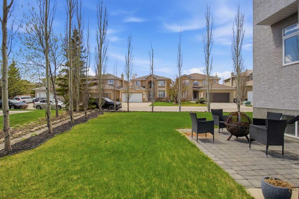 36 Hampstead Hill Nw, Calgary, AB - Outdoor