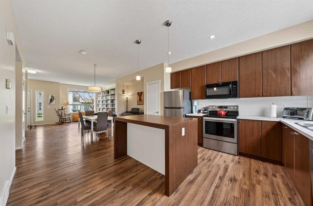 187 Copperstone Cove Se, Calgary, AB