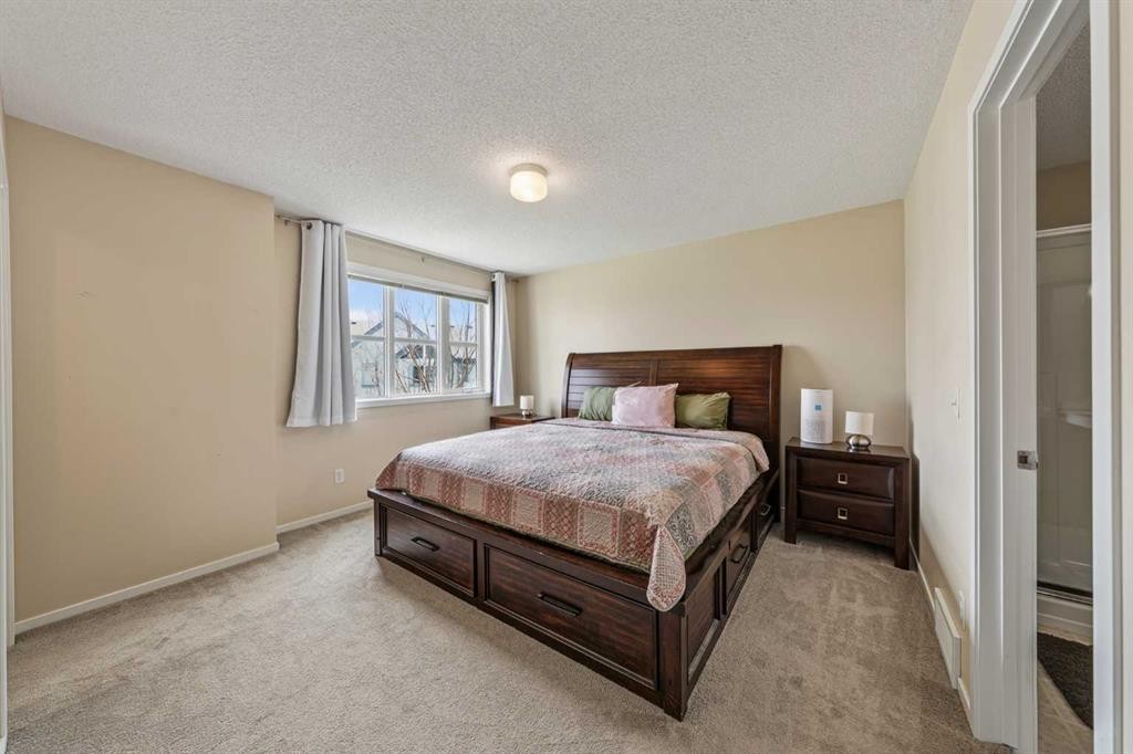 187 Copperstone Cove Se, Calgary, AB